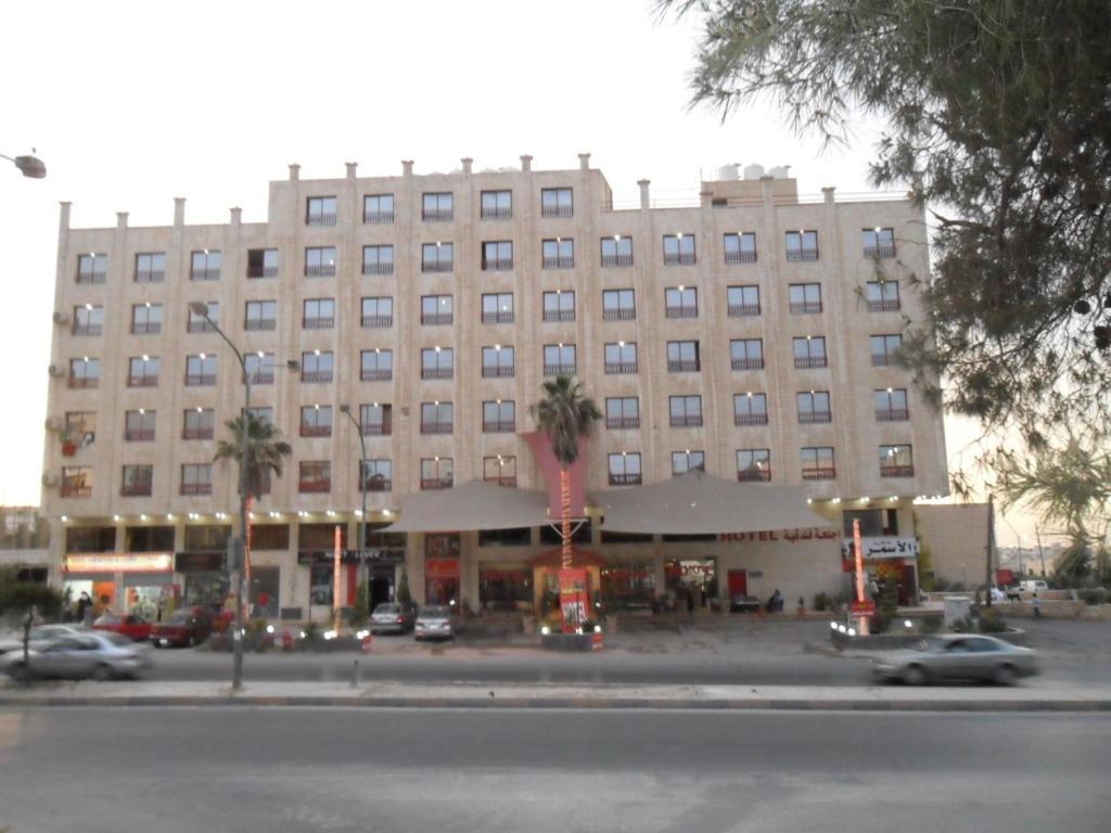 Yellow Rose Hotel Amman Zewnętrze zdjęcie